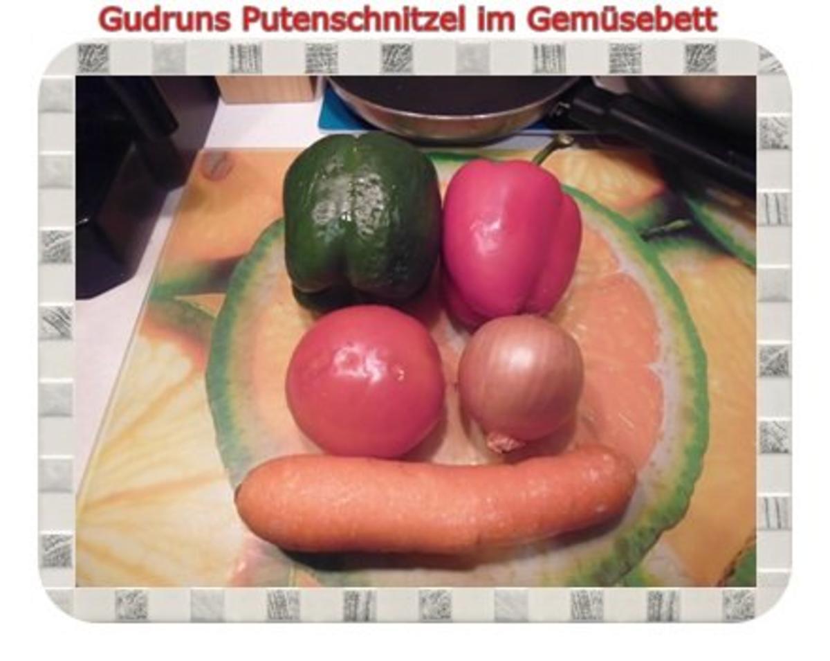 Fleisch: Pikantes Putenschnitzel im Gemüsebett - Rezept - Bild Nr. 5