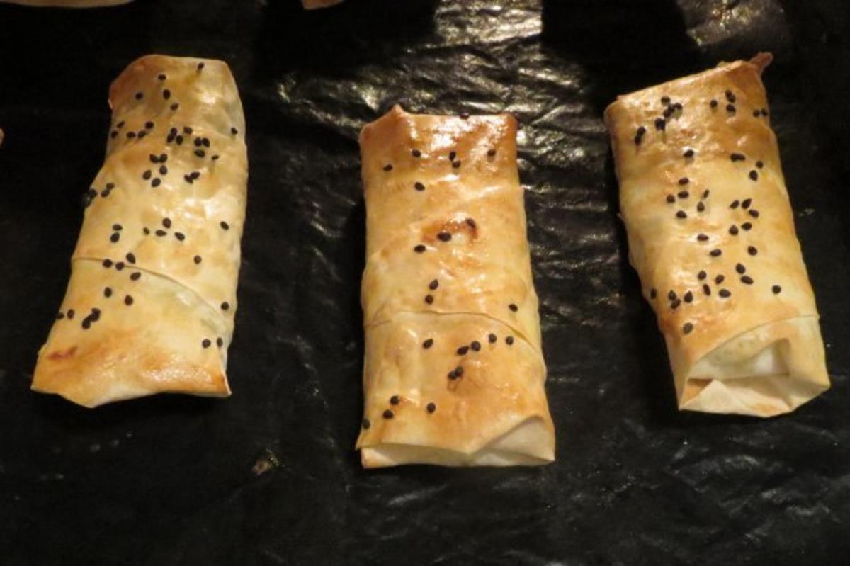 Bilder für Zwischensnack: Käse-Taschen / Käse-Börek - Rezept