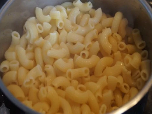 Rindergulasch mit Hörnchennudeln à la Papa - Rezept - Bild Nr. 13