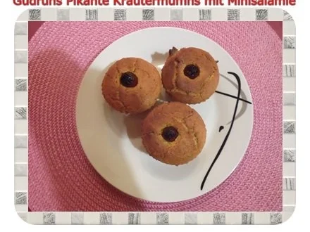 Muffins: Pikante Kräutermuffins mit Minisalamie - Rezept - Bild Nr. 17