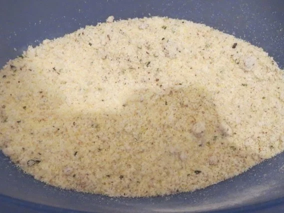 Rezept: Backen: Mini Grieß-Nuss-Kuchen Bild Nr. 2 Backen: Mini Grieß-Nuss-Kuchen - Rezept - Bild Nr. 2