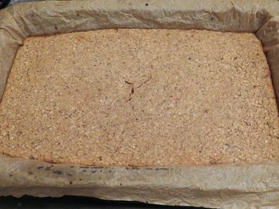 Rezept: Backen: Mini Grieß-Nuss-Kuchen Bild Nr. 3 Backen: Mini Grieß-Nuss-Kuchen - Rezept - Bild Nr. 3