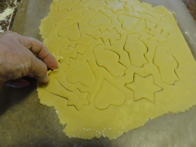 Rezept: Kekse: feine BUTTERPLÄTZCHEN Bild Nr. 4 Kekse: feine BUTTERPLÄTZCHEN - Rezept - Bild Nr. 4