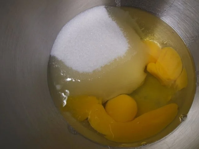 Backen: Mon Cherie-Kuchen - Liebe Brigitte, der ist NUR für Dich! Herzlichen Glückwunsch! - Rezept - Bild Nr. 3