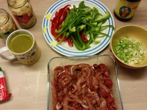 Pfannengerührtes Filet mit Gemüse - Rezept - Bild Nr. 3