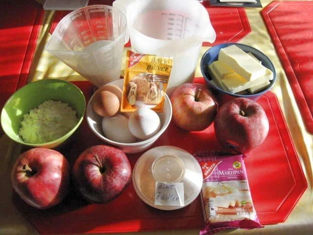 Marzipan - Apfeltorte - Rezept - Bild Nr. 2