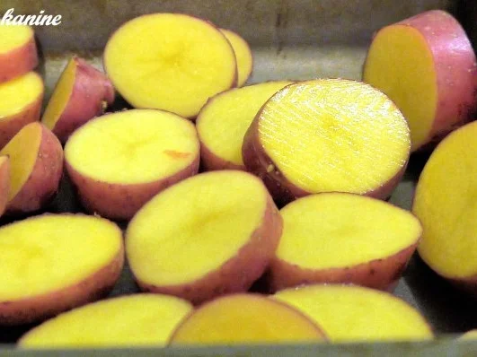 Schweineschnitzel in Nusspanade, Backofenkartoffeln - Rezept - Bild Nr. 6