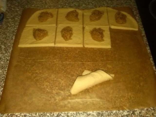 Rezept: ungarische Nusshörnchen Bild Nr. 3 ungarische Nusshörnchen - Rezept - Bild Nr. 3