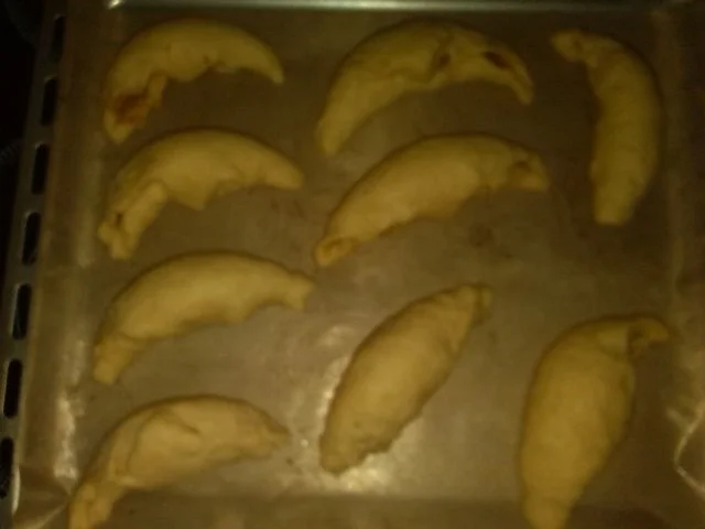 Rezept: ungarische Nusshörnchen Bild Nr. 4 ungarische Nusshörnchen - Rezept - Bild Nr. 4