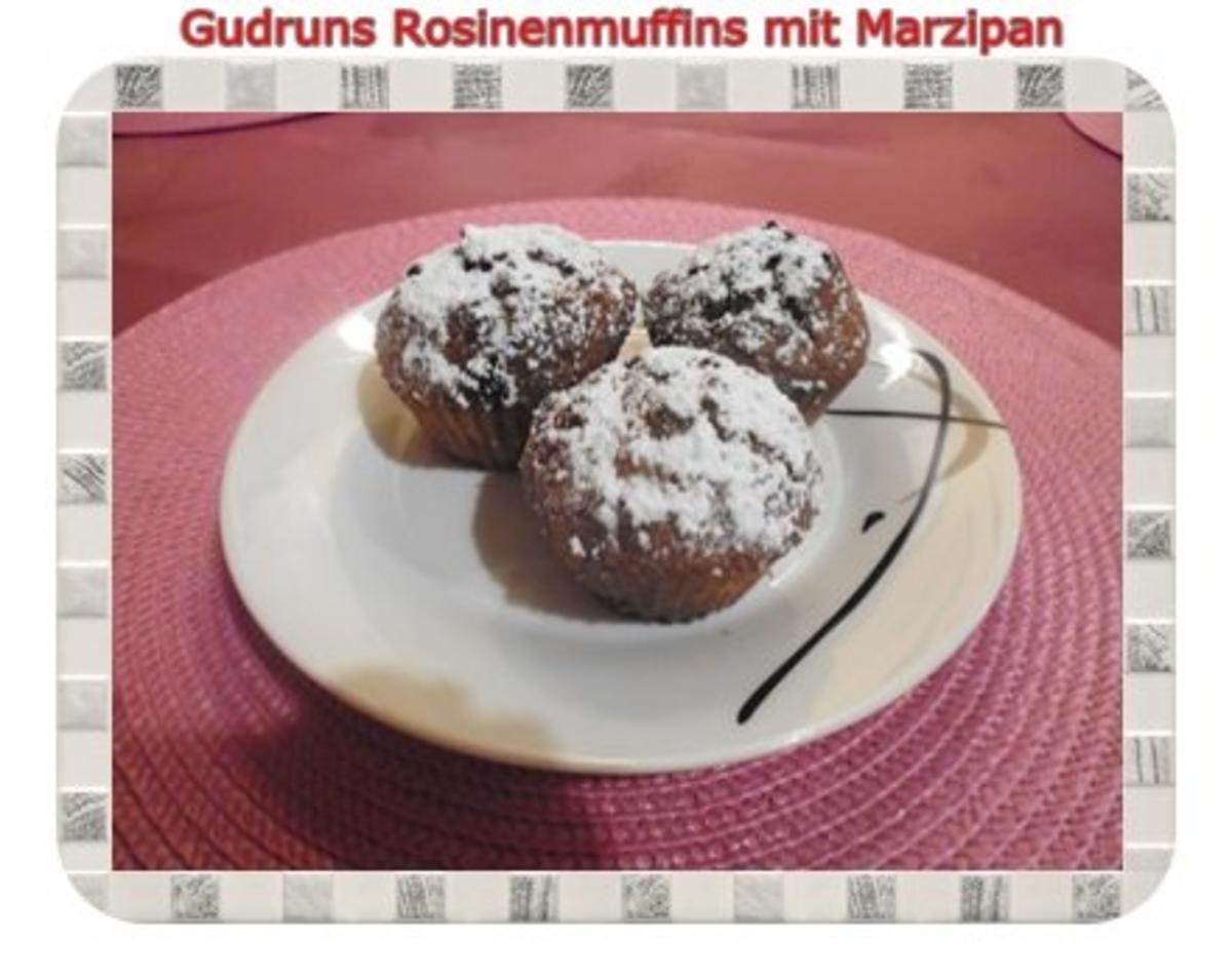 Muffins: Rosinenmuffins mit Marzipan - Rezept