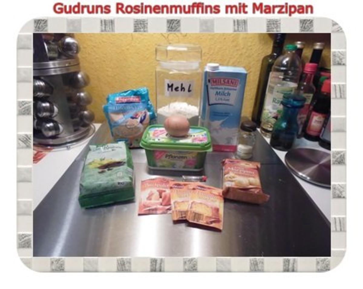 Muffins: Rosinenmuffins mit Marzipan - Rezept - Bild Nr. 2