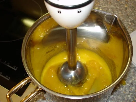 Pfirsich-Quark-Torte ohne Backen - Rezept - Bild Nr. 7