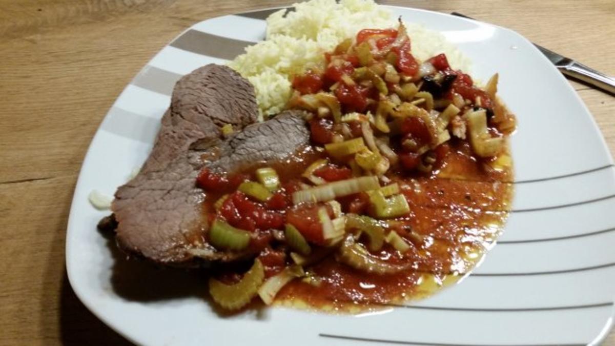 Bilder für Rotgeschmortes Rindfleisch mit Tomaten Original Chinesisch - Rezept