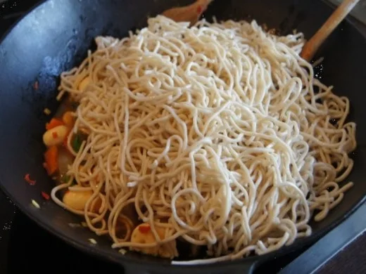 Garnelen-Nudelwok - Rezept - Bild Nr. 13