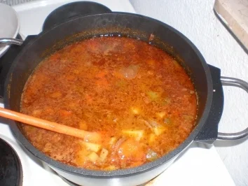 Ungarische Gulaschsuppe - Rezept