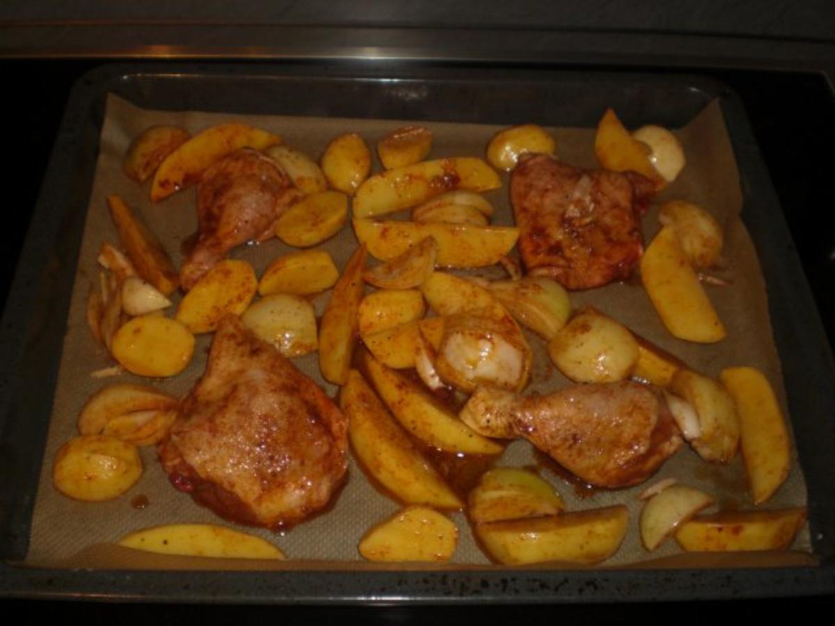 hähnchenteile mit Kartoffelspalten und Zwiebel - Rezept - Bild Nr. 8
