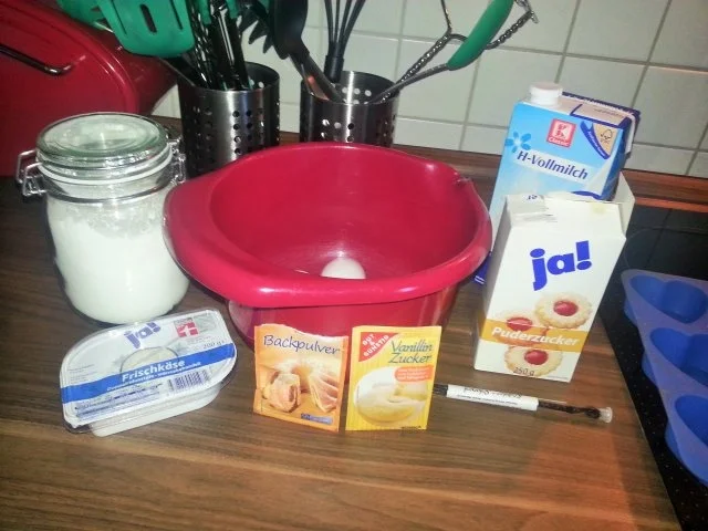 Rezept: Mini Vanille-Käsekuchen Bild Nr. 2 Mini Vanille-Käsekuchen - Rezept - Bild Nr. 2