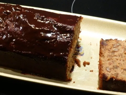 Gaby's   Datteln - Baumnüsse Cake - Rezept