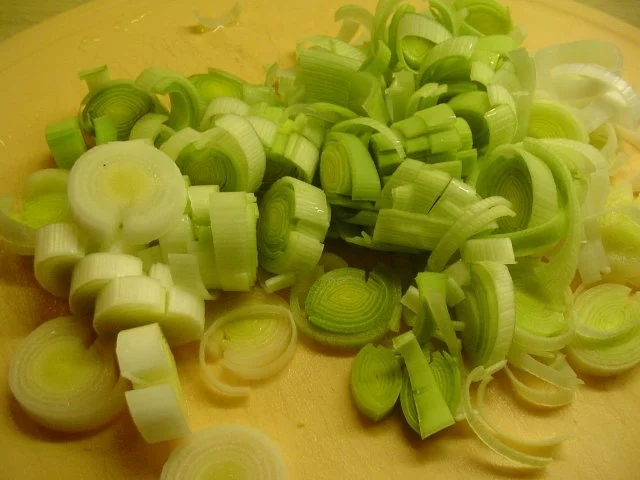 Rezept: Schweinemedallion mit leckerem Lauchgemüse Bild Nr. 3 Schweinemedallion mit leckerem Lauchgemüse - Rezept - Bild Nr. 3