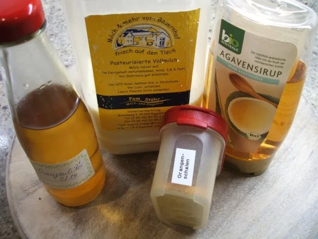 Rezept: Getränke: Wärmende Orangenmilch Bild Nr. 2 Getränke: Wärmende Orangenmilch - Rezept - Bild Nr. 2