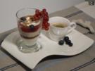 Espresso-Schichtspeise mit Johannisbeergelee - Rezept