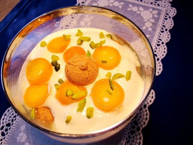 Rezept: Joghurt-Dessert mit Zwerg-Orangen Joghurt-Dessert mit Zwerg-Orangen - Rezept