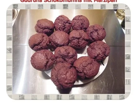Muffins: Schokomuffins mit Marzipan - Rezept - Bild Nr. 16