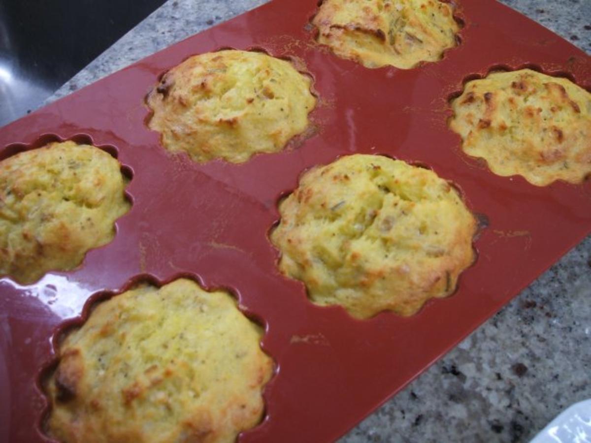 Kartoffeln: Kartoffelmuffins mit Rosmarin - Rezept - Bild Nr. 5