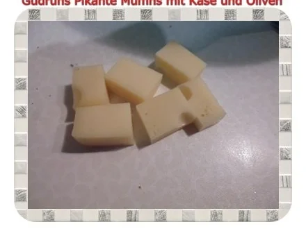 Rezept: Muffins: Pikante Muffins mit Oliven und Käse Bild Nr. 8 Muffins: Pikante Muffins mit Oliven und Käse - Rezept - Bild Nr. 8