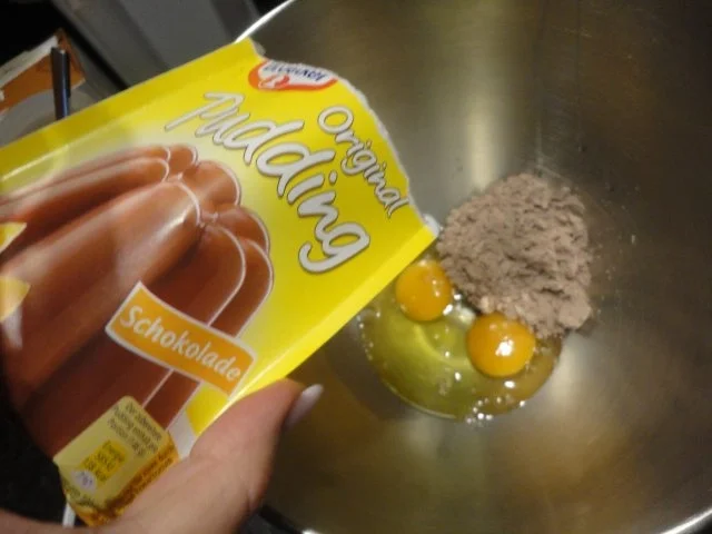 kleiner Schokolade Haselnuß Pudding Kuchen - Rezept - Bild Nr. 3