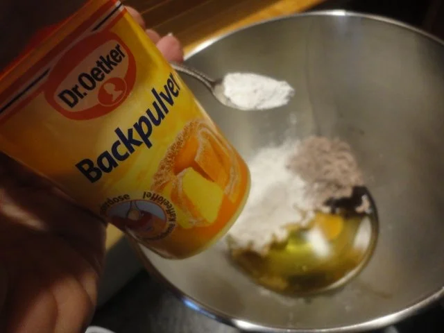 kleiner Schokolade Haselnuß Pudding Kuchen - Rezept - Bild Nr. 6