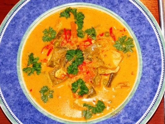Rezept: Thailändische Hühnersuppe Thailändische Hühnersuppe - Rezept