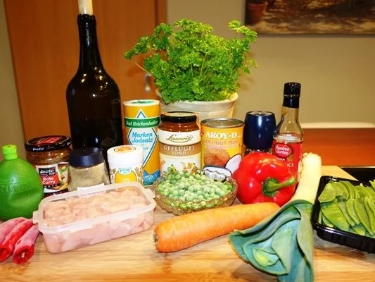 Rezept: Thailändische Hühnersuppe Bild Nr. 2 Thailändische Hühnersuppe - Rezept - Bild Nr. 2