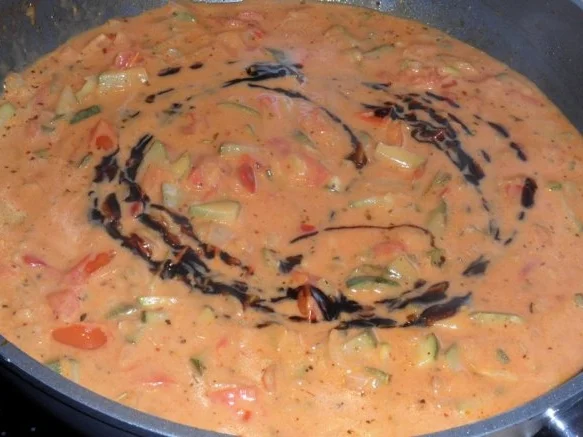 Pasta mit Gemüsesoße - Rezept - Bild Nr. 5