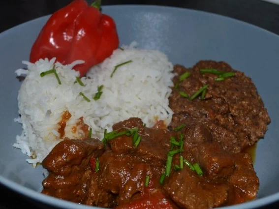 Rezept: TexMex Chili con carne mit schwarzer Bohnenpaste TexMex Chili con carne mit schwarzer Bohnenpaste - Rezept