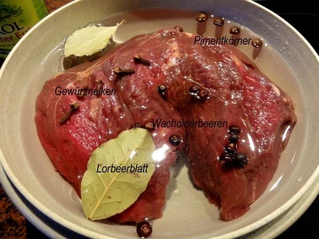 Rezept: Fleisch: SAUERBRATEN rheinische Art Bild Nr. 4 Fleisch: SAUERBRATEN rheinische Art - Rezept - Bild Nr. 4