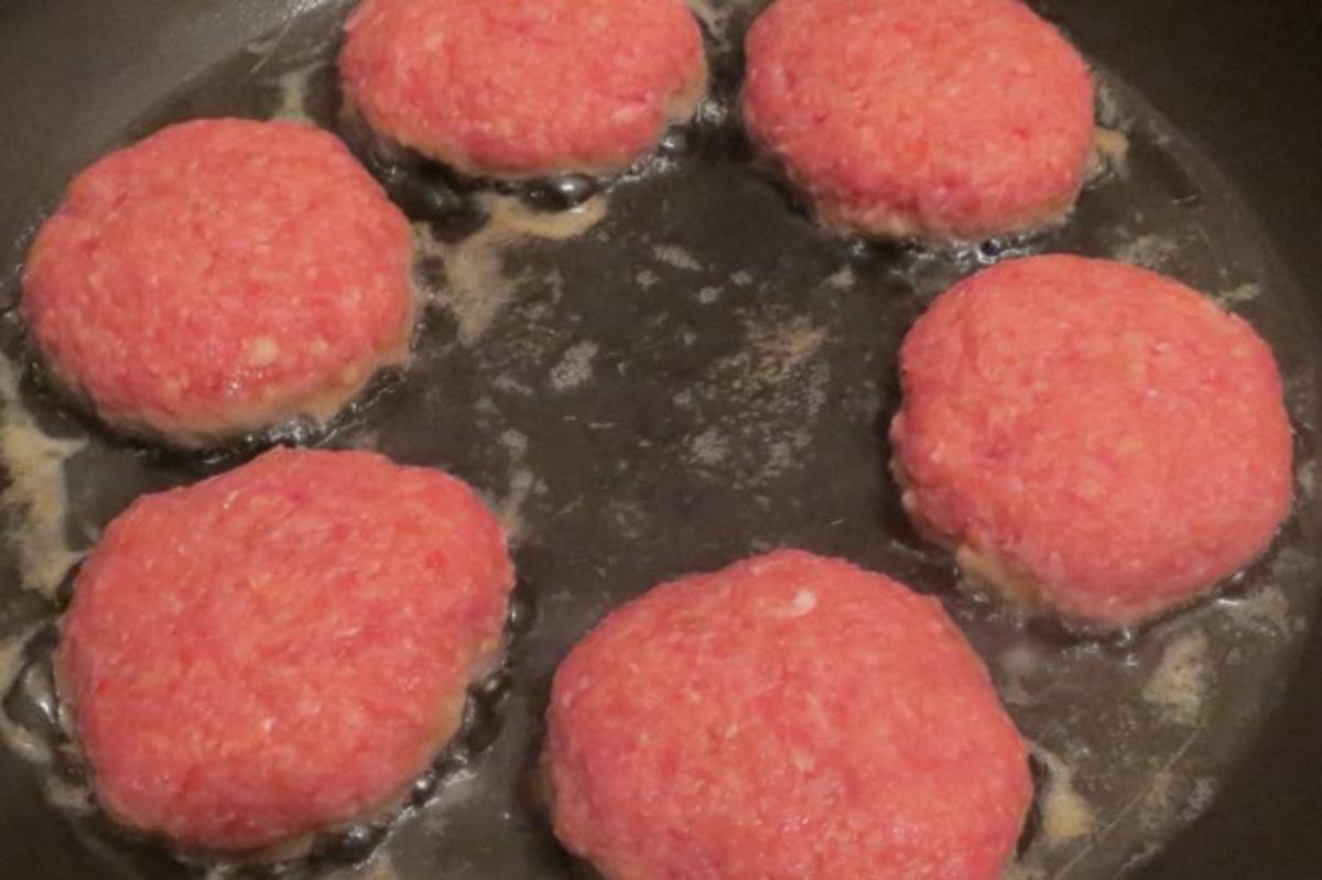 Kochen Kohlrabi mit Sauce zu MiniFrikadellen Rezept kochbar.de