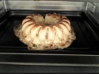 Chili Wiener im Cheddar Käse-Blätterteig-Mantel  aus dem Backofen und Bratkartoffeln dazu - Rezept - Bild Nr. 15