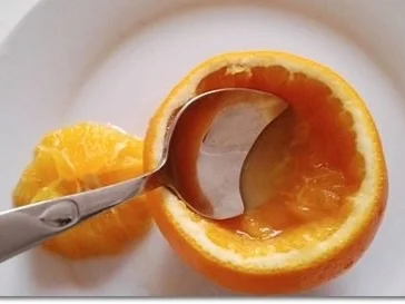 Aromatische „Orangen-Schüssel“ mit buntem Obst gefüllt - Rezept - Bild Nr. 7