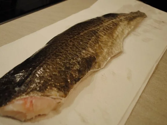 Winterkabeljau/ Selleriepürree/ ostfriesische Salzstangen/ Senfvinaigrette - Rezept - Bild Nr. 2