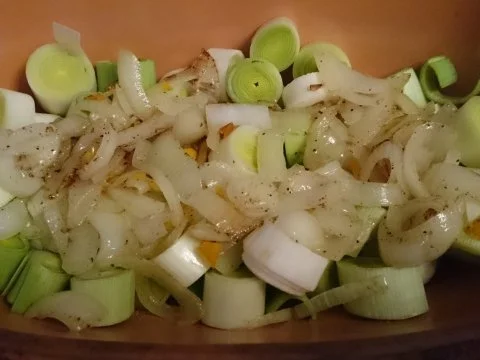 forelle auf porreebett im römertopf - Rezept - Bild Nr. 8