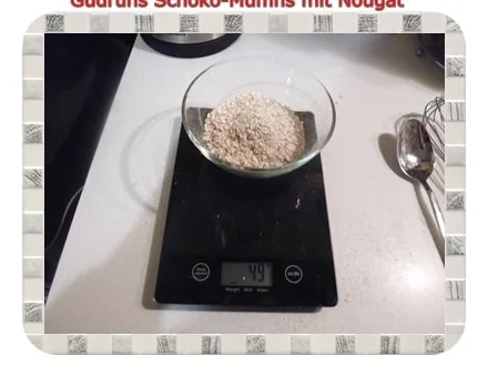 Rezept: Muffins: Schokomuffins mit Nougat Bild Nr. 4 Muffins: Schokomuffins mit Nougat - Rezept - Bild Nr. 4