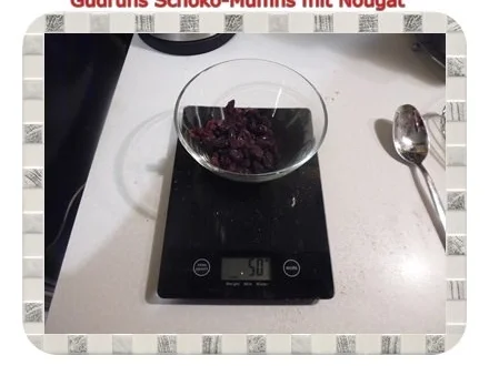 Rezept: Muffins: Schokomuffins mit Nougat Bild Nr. 6 Muffins: Schokomuffins mit Nougat - Rezept - Bild Nr. 6