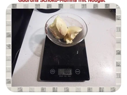 Rezept: Muffins: Schokomuffins mit Nougat Bild Nr. 9 Muffins: Schokomuffins mit Nougat - Rezept - Bild Nr. 9