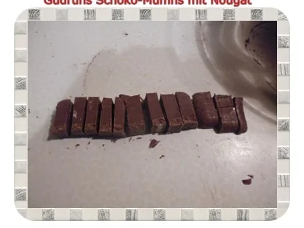 Rezept: Muffins: Schokomuffins mit Nougat Bild Nr. 12 Muffins: Schokomuffins mit Nougat - Rezept - Bild Nr. 12