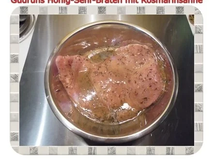 Geflügel: Honig-Senf-Braten mit Rosmarinsahne - Rezept - Bild Nr. 5