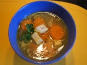 Rezept: Hähnchensuppe mit Einlage Hähnchensuppe mit Einlage - Rezept