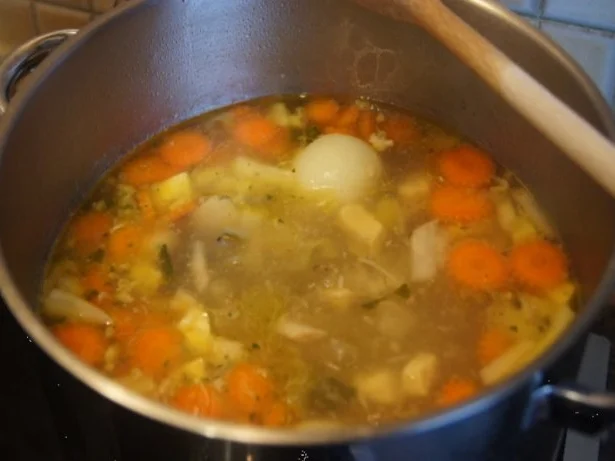Hähnchensuppe mit Einlage - Rezept - Bild Nr. 12