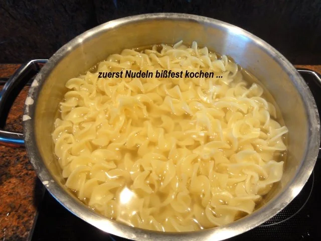 Nudeln:  gedrehte BANDNUDEL-AUFLAUF - Rezept - Bild Nr. 2