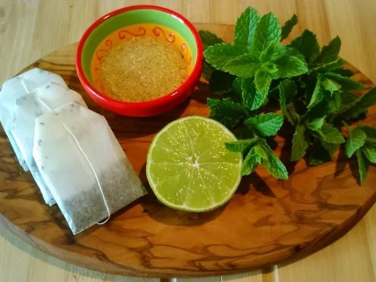 Rezept: Eistee mit marokkanischer Minze Bild Nr. 2 Eistee mit marokkanischer Minze - Rezept - Bild Nr. 2